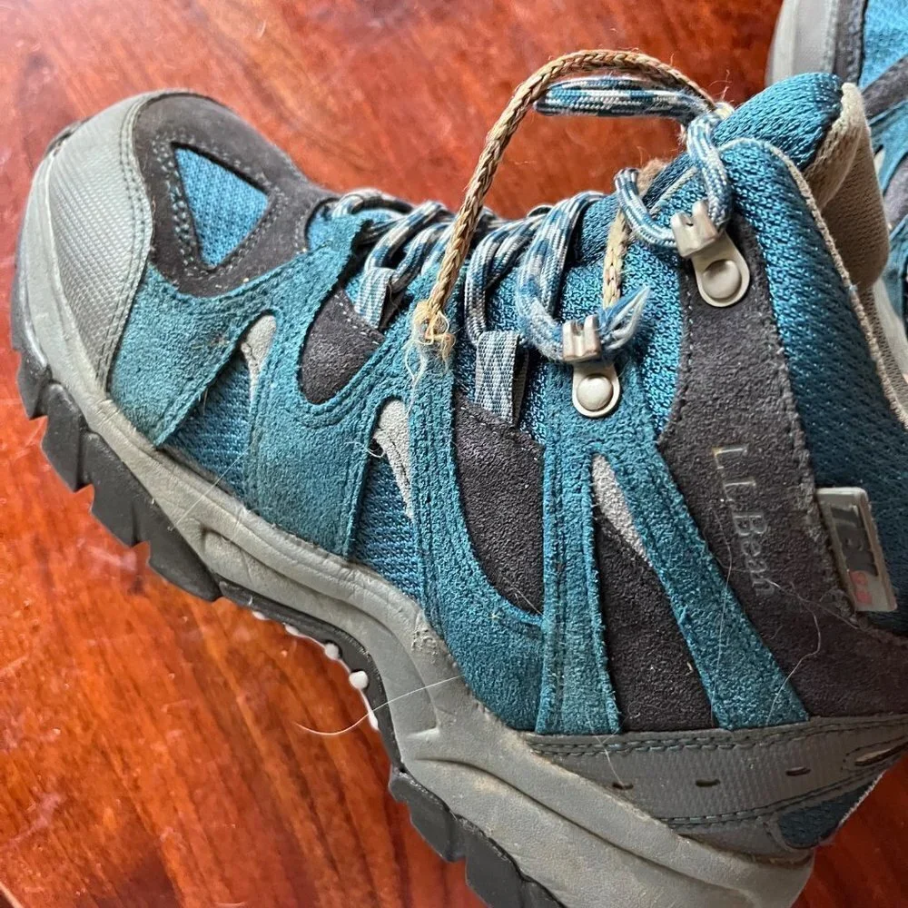 L.‎ L. Bean Youth Hiking Boots- Size 6